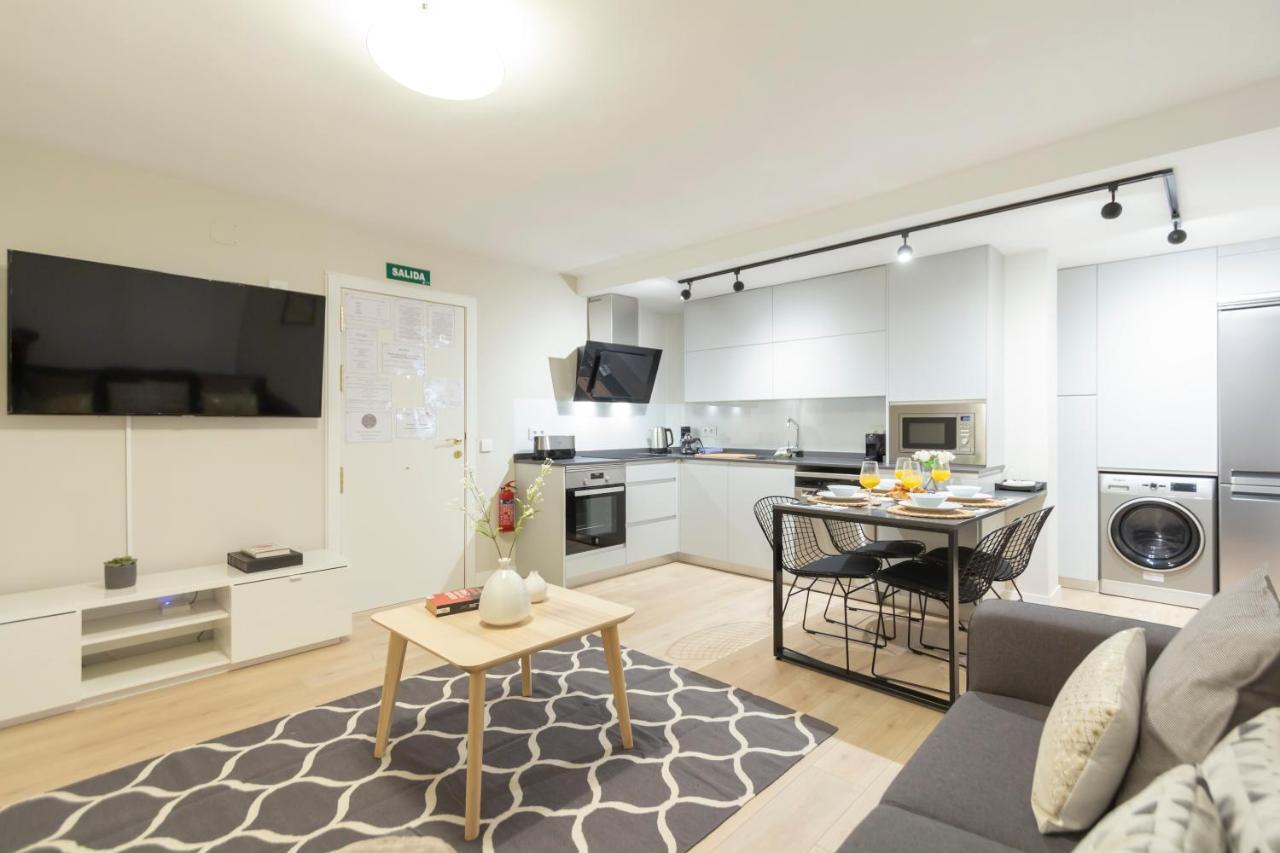 Dobohomes - Clara Del Rey Madrid Exteriér fotografie
